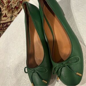 Tory Burch Green Leather Flats